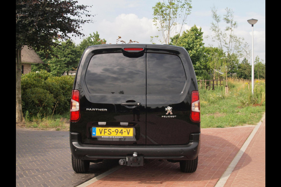 Peugeot Partner 1.5 BlueHDI Asphalt Long | Camera | Trekhaak | Cruise Control | Apple Carplay | Automaat |