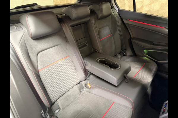 Volkswagen Golf 2.0 TSI GTI Clubsport 45 Jahre Edition | Akra | Pano | Camera | Keyless | Sfeerverlichting