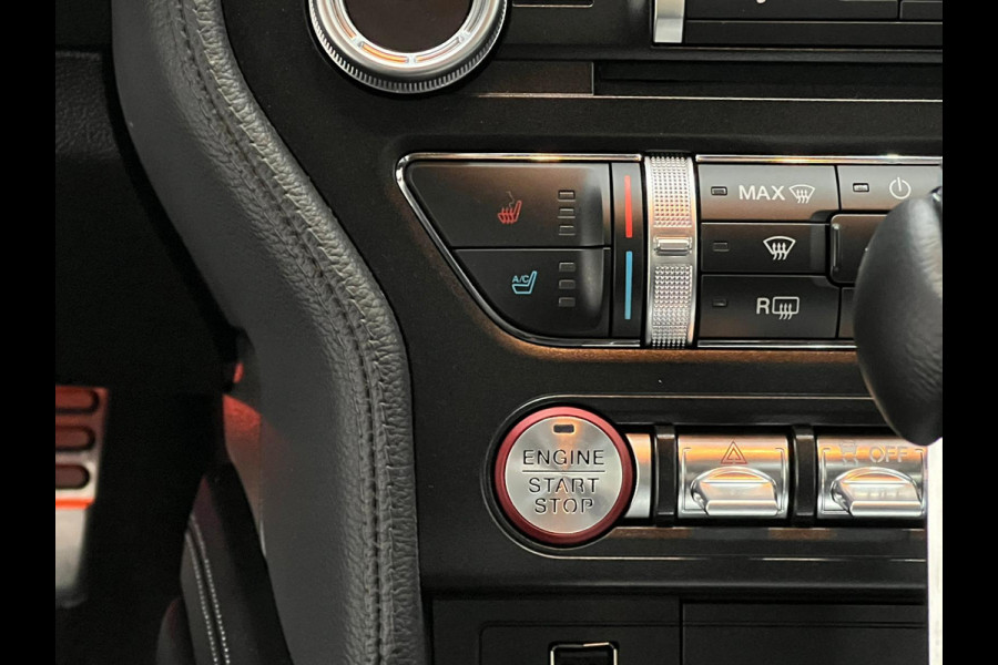 Ford Mustang 5.0 V8 GT Fastback Performance READY 4  TAKEOFF!