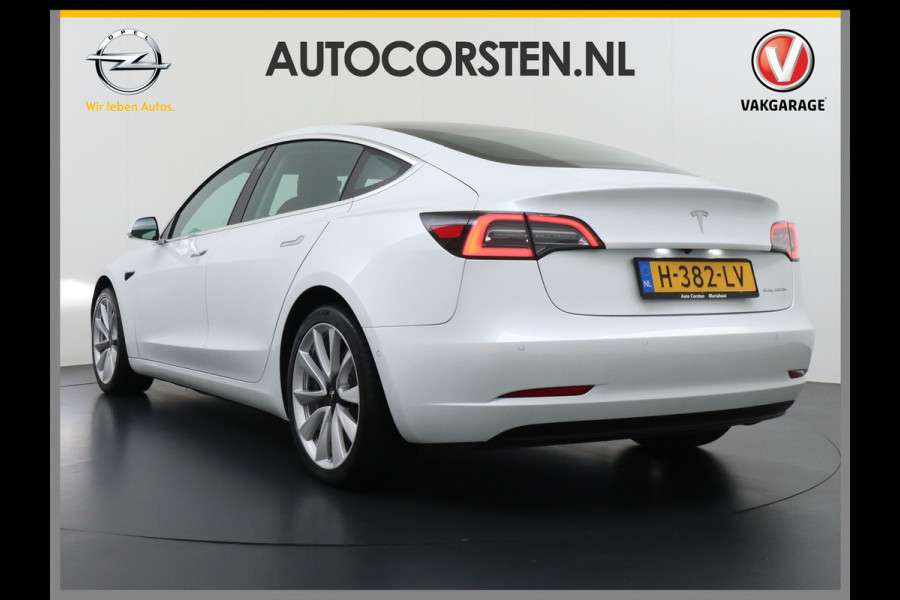 Tesla Model 3 Long Range AWD 75kWh 463PK Lmv 19" FSD-3 Computer Premium Audio AutoPilot Panoramadak Camera's Leer Adaptive-Cruise-Control+Stop 4WD Stoel en achterbank verwarming Elektr.Stoelen+Memory+Easy-Entry WiFi 1e Eigenaar Org. Nederlandse Auto Garantie op Accu/Motor tot 16-03-2028/192.000km