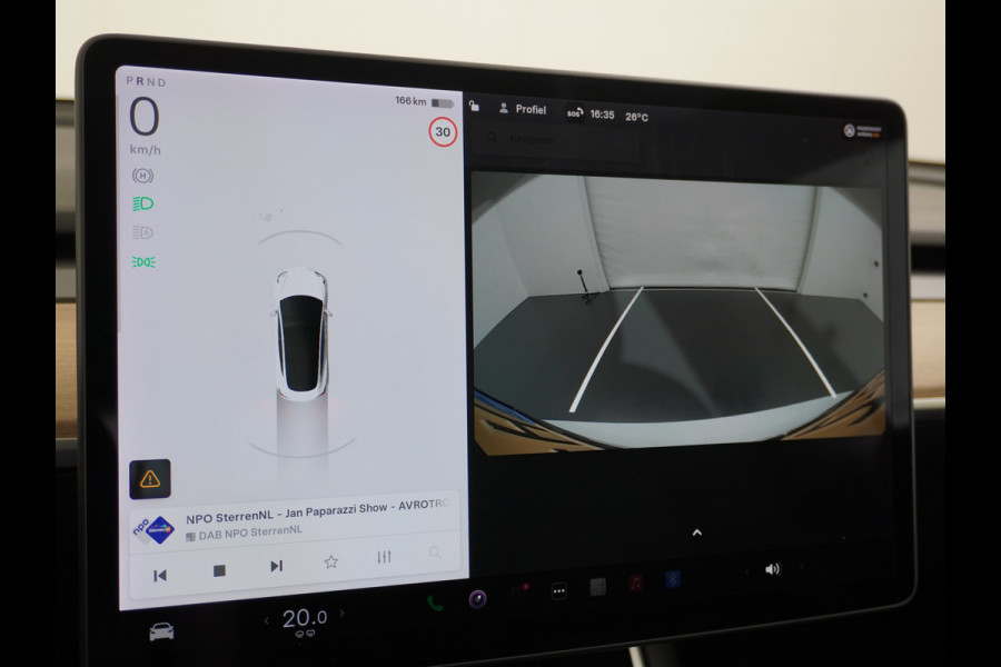 Tesla Model 3 Long Range AWD 75kWh 463PK Lmv 19" FSD-3 Computer Premium Audio AutoPilot Panoramadak Camera's Leer Adaptive-Cruise-Control+Stop 4WD Stoel en achterbank verwarming Elektr.Stoelen+Memory+Easy-Entry WiFi 1e Eigenaar Org. Nederlandse Auto Garantie op Accu/Motor tot 16-03-2028/192.000km