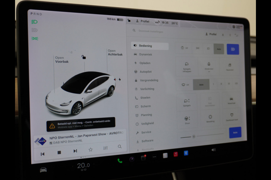 Tesla Model 3 Long Range AWD 75kWh 463PK Lmv 19" FSD-3 Computer Premium Audio AutoPilot Panoramadak Camera's Leer Adaptive-Cruise-Control+Stop 4WD Stoel en achterbank verwarming Elektr.Stoelen+Memory+Easy-Entry WiFi 1e Eigenaar Org. Nederlandse Auto Garantie op Accu/Motor tot 16-03-2028/192.000km