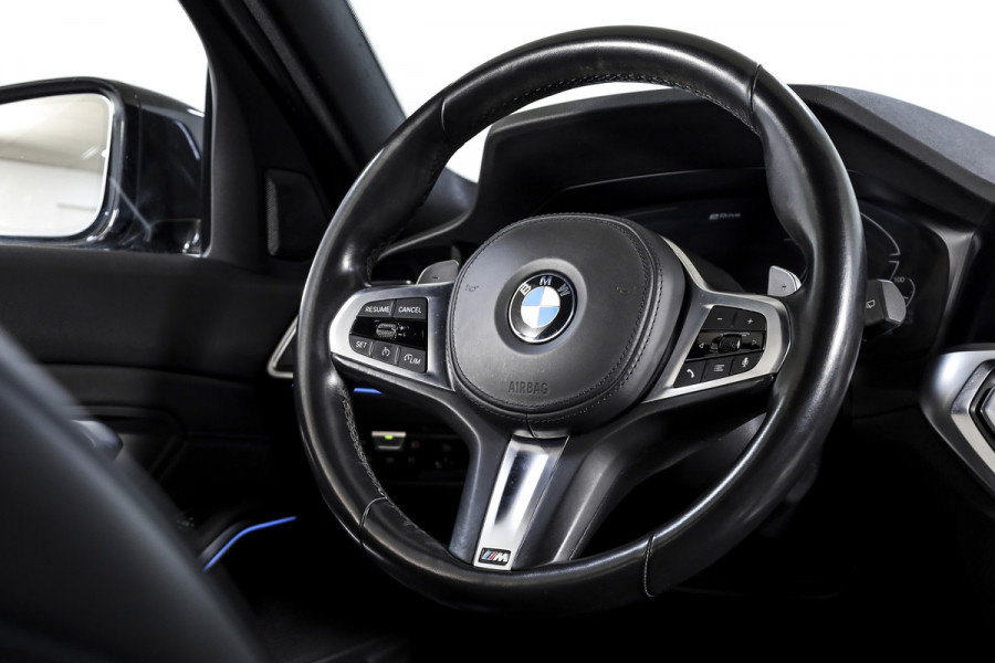 BMW 3 Serie Touring 330e 292 PK xDrive High Executive M-Sport - Automaat | Dig. Cockpit | Cruise | Stoelverw. | PDC | 360 Camera | NAV + App. Connect | ECC | Elek. Klep | DAB | LM 18" | 8487