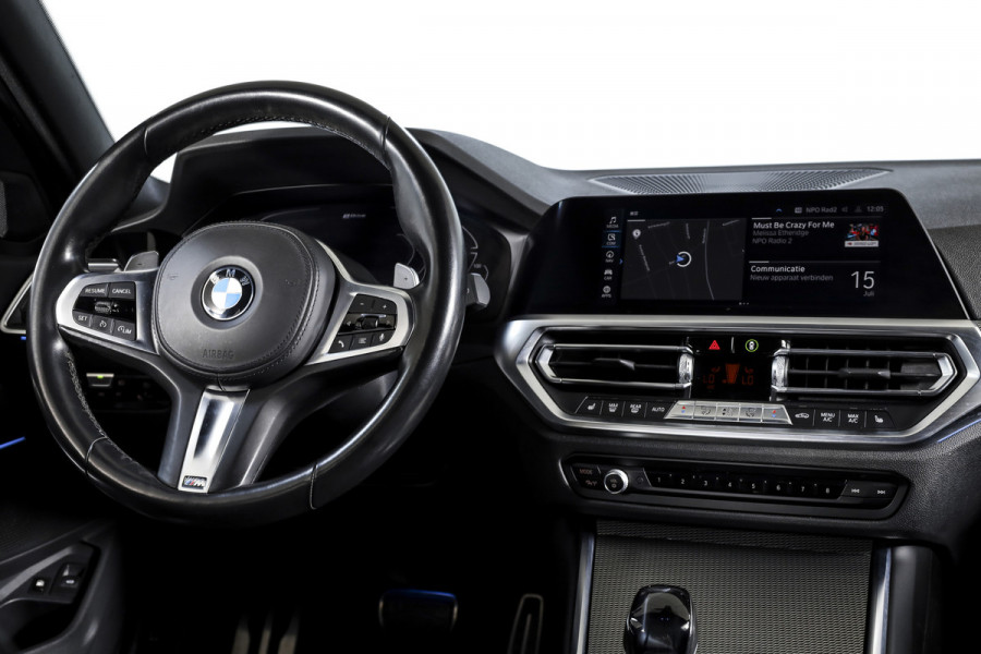 BMW 3 Serie Touring 330e 292 PK xDrive High Executive M-Sport - Automaat | Dig. Cockpit | Cruise | Stoelverw. | PDC | 360 Camera | NAV + App. Connect | ECC | Elek. Klep | DAB | LM 18" | 8487