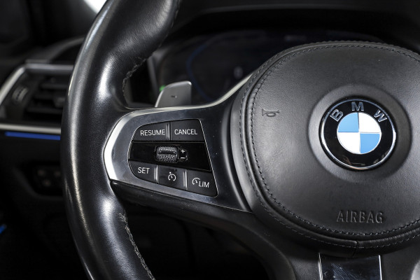 BMW 3 Serie Touring 330e 292 PK xDrive High Executive M-Sport - Automaat | Dig. Cockpit | Cruise | Stoelverw. | PDC | 360 Camera | NAV + App. Connect | ECC | Elek. Klep | DAB | LM 18" | 8487