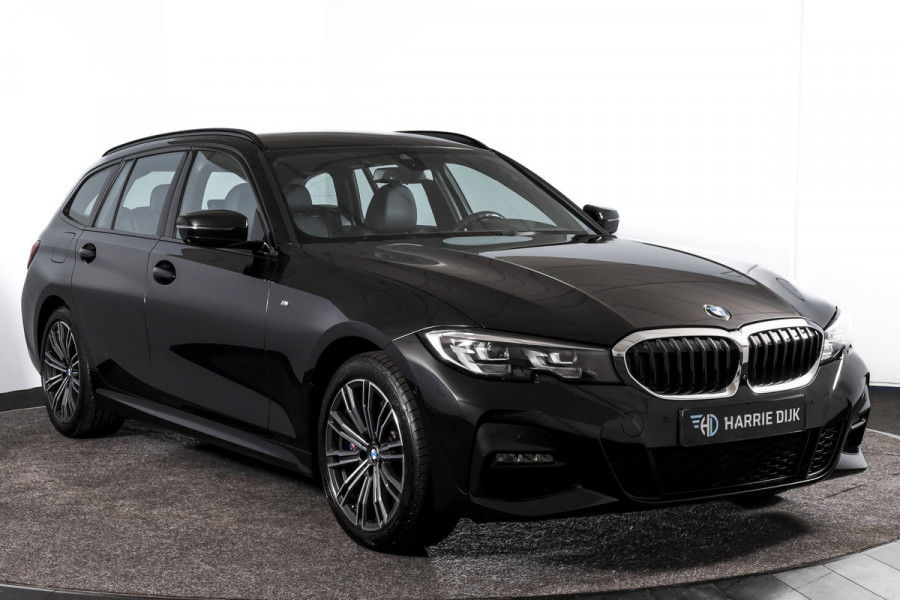 BMW 3 Serie Touring 330e 292 PK xDrive High Executive M-Sport - Automaat | Dig. Cockpit | Cruise | Stoelverw. | PDC | 360 Camera | NAV + App. Connect | ECC | Elek. Klep | DAB | LM 18" | 8487