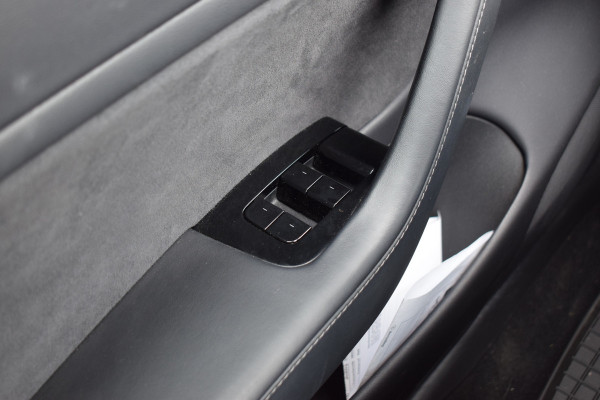 Tesla Model 3 Long Range AWD 75 kWh | Trekhaak | 19” LM | AutoPilot | Dual Motor