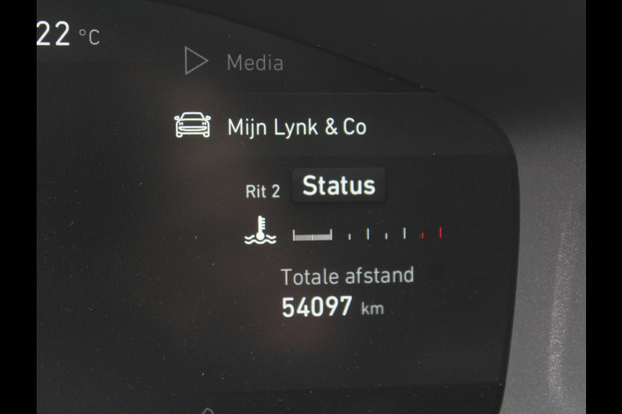 Lynk & Co 01 1.5 12 X OP VOORRAAD V.A. 40.000 KM | CARPLAY | 360CAMERA | DAB | PANODAK | LED | STOELVERW | ADAPCRUISE | WIFI