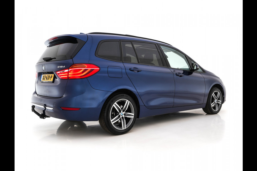 BMW 2 Serie Gran Tourer 218D High Executive Luxury-Line 7-Pers Aut. *PANO | NAVI-FULLMAP | LUXURY-LEATHER | FULL-LED | ECC | KEYLESS | HEATED-COMFORTSEATS | SHIFT-PADDLES | AMBIENT-LIGHT | CAMERA | HEAD UP | PDC | TOWBAR | 17"ALU*
