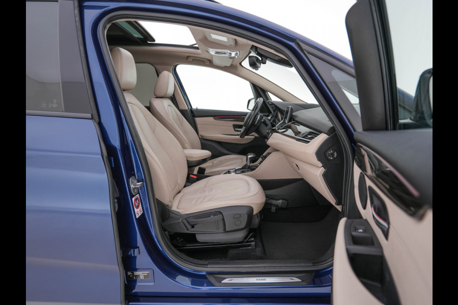 BMW 2 Serie Gran Tourer 218D High Executive Luxury-Line 7-Pers Aut. *PANO | NAVI-FULLMAP | LUXURY-LEATHER | FULL-LED | ECC | KEYLESS | HEATED-COMFORTSEATS | SHIFT-PADDLES | AMBIENT-LIGHT | CAMERA | HEAD UP | PDC | TOWBAR | 17"ALU*