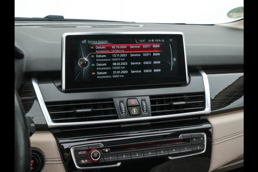 BMW 2 Serie Gran Tourer 218D High Executive Luxury-Line 7-Pers Aut. *PANO | NAVI-FULLMAP | LUXURY-LEATHER | FULL-LED | ECC | KEYLESS | HEATED-COMFORTSEATS | SHIFT-PADDLES | AMBIENT-LIGHT | CAMERA | HEAD UP | PDC | TOWBAR | 17"ALU*