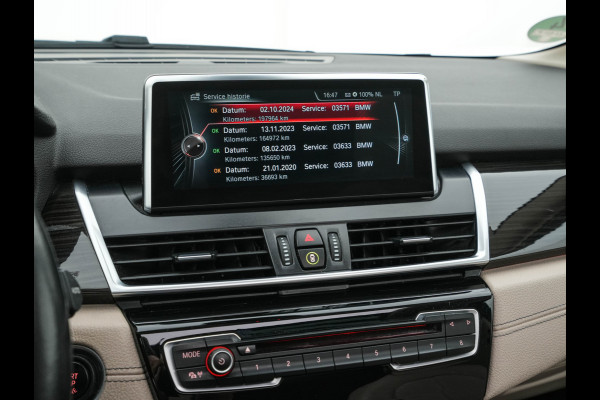 BMW 2 Serie Gran Tourer 218D High Executive Luxury-Line 7-Pers Aut. *PANO | NAVI-FULLMAP | LUXURY-LEATHER | FULL-LED | ECC | KEYLESS | HEATED-COMFORTSEATS | SHIFT-PADDLES | AMBIENT-LIGHT | CAMERA | HEAD UP | PDC | TOWBAR | 17"ALU*