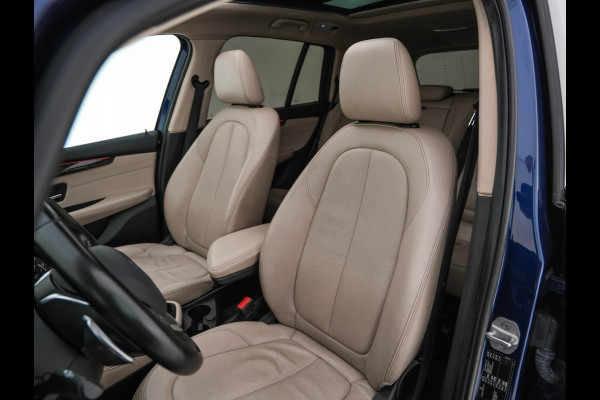 BMW 2 Serie Gran Tourer 218D High Executive Luxury-Line 7-Pers Aut. *PANO | NAVI-FULLMAP | LUXURY-LEATHER | FULL-LED | ECC | KEYLESS | HEATED-COMFORTSEATS | SHIFT-PADDLES | AMBIENT-LIGHT | CAMERA | HEAD UP | PDC | TOWBAR | 17"ALU*