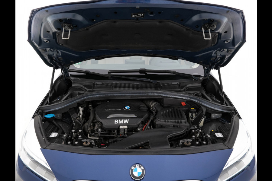 BMW 2 Serie Gran Tourer 218D High Executive Luxury-Line 7-Pers Aut. *PANO | NAVI-FULLMAP | LUXURY-LEATHER | FULL-LED | ECC | KEYLESS | HEATED-COMFORTSEATS | SHIFT-PADDLES | AMBIENT-LIGHT | CAMERA | HEAD UP | PDC | TOWBAR | 17"ALU*