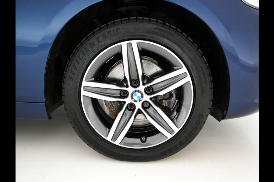 BMW 2 Serie Gran Tourer 218D High Executive Luxury-Line 7-Pers Aut. *PANO | NAVI-FULLMAP | LUXURY-LEATHER | FULL-LED | ECC | KEYLESS | HEATED-COMFORTSEATS | SHIFT-PADDLES | AMBIENT-LIGHT | CAMERA | HEAD UP | PDC | TOWBAR | 17"ALU*