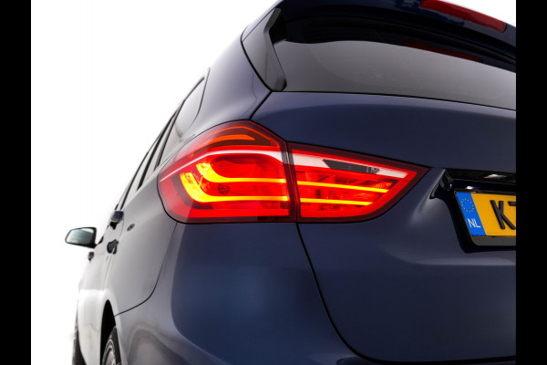 BMW 2 Serie Gran Tourer 218D High Executive Luxury-Line 7-Pers Aut. *PANO | NAVI-FULLMAP | LUXURY-LEATHER | FULL-LED | ECC | KEYLESS | HEATED-COMFORTSEATS | SHIFT-PADDLES | AMBIENT-LIGHT | CAMERA | HEAD UP | PDC | TOWBAR | 17"ALU*
