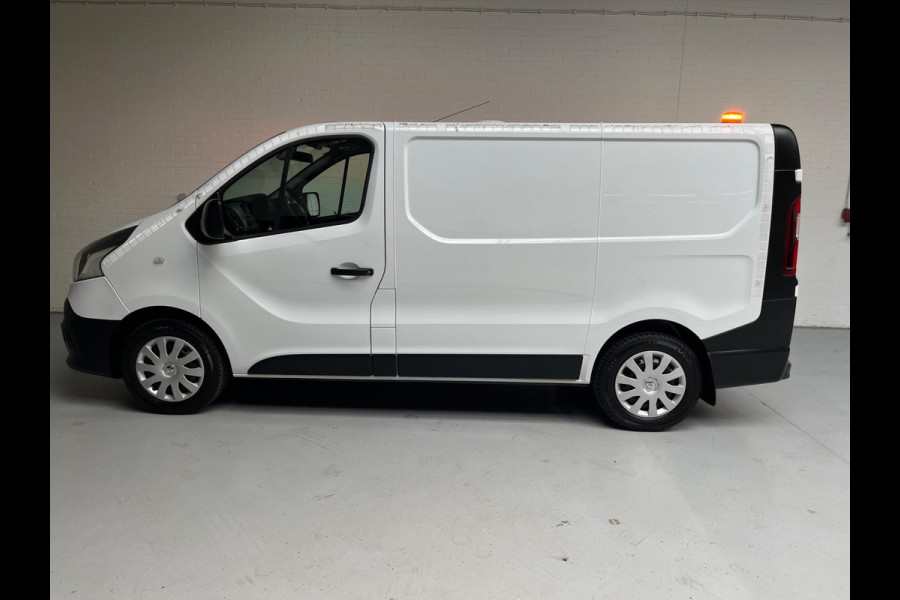 Renault Trafic Servicewagen 1.6 dCi euro6 T27 L1H1 Comfort Bott inrichting Victron v230 Standkachel Trekhaak RIJKLAARPRIJS!