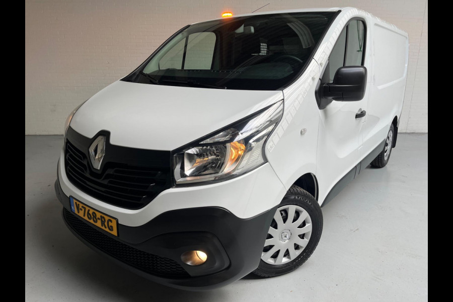 Renault Trafic Servicewagen 1.6 dCi euro6 T27 L1H1 Comfort Bott inrichting Victron v230 Standkachel Trekhaak RIJKLAARPRIJS!