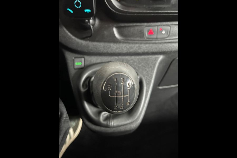 Renault Trafic Servicewagen 1.6 dCi euro6 T27 L1H1 Comfort Bott inrichting Victron v230 Standkachel Trekhaak RIJKLAARPRIJS!
