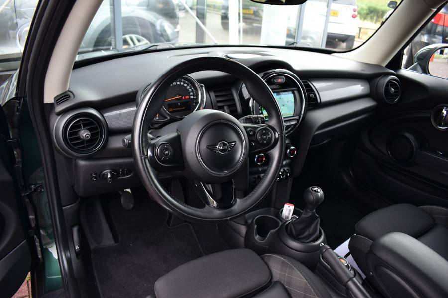 MINI Mini 1.5 Cooper Pepper | Apple CarPlay | Cruise | Climate