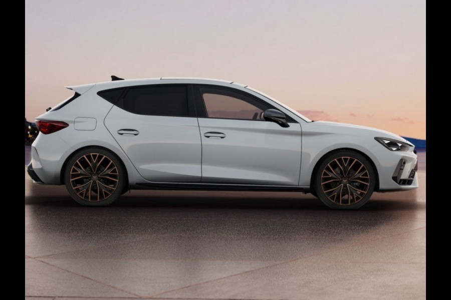 CUPRA Leon 1.4 E-HYBRID Business Bestel met hoge korting!