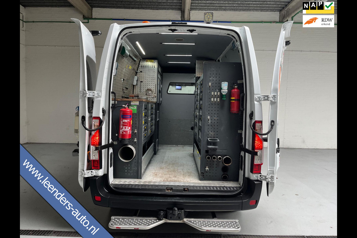 Renault Master Servicewagen T35 2.3 dCi 145pk euro6 L2H2 BOTT Inrichting, Victron omvormer, Standkachel, Trekhaak, RIJKLAARPRIJS! Renault Master Servicewagen T35 2.3 dCi 145pk euro6 L2H2 BOTT Inrichting, Victron omvormer, Standkachel, Trekhaak, RIJKLAARPRIJS!