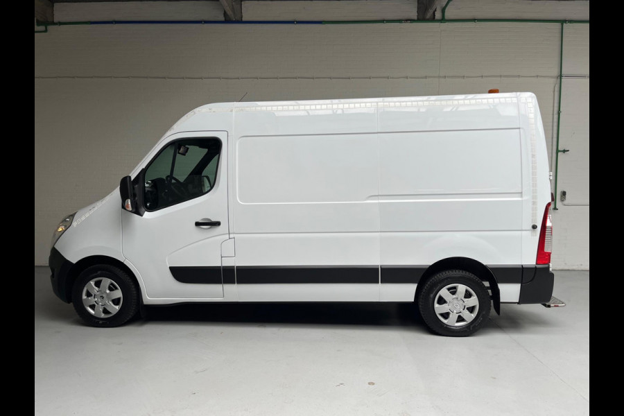 Renault Master Servicewagen T35 2.3 dCi 145pk euro6 L2H2 BOTT Inrichting, Victron omvormer, Standkachel, Trekhaak, RIJKLAARPRIJS!