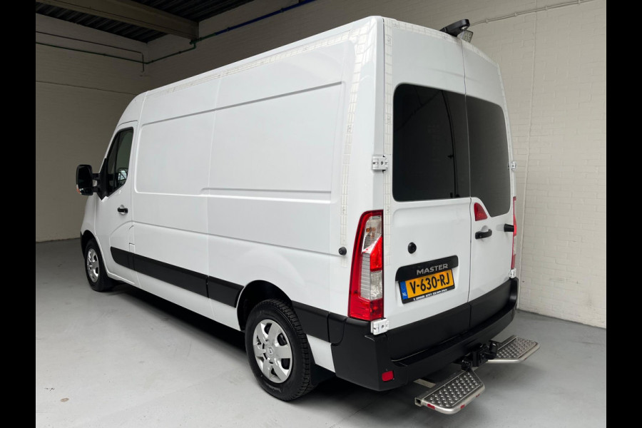 Renault Master Servicewagen T35 2.3 dCi 145pk euro6 L2H2 BOTT Inrichting, Victron omvormer, Standkachel, Trekhaak, RIJKLAARPRIJS!