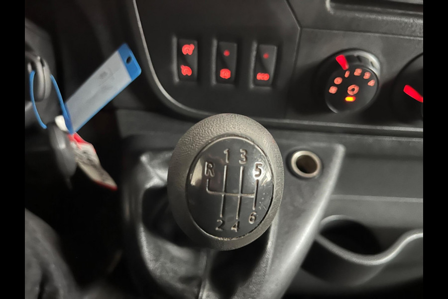Renault Master Servicewagen T35 2.3 dCi 145pk euro6 L2H2 BOTT Inrichting, Victron omvormer, Standkachel, Trekhaak, RIJKLAARPRIJS!