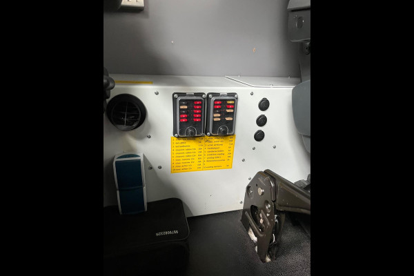 Renault Master Servicewagen T35 2.3 dCi 145pk euro6 L2H2 BOTT Inrichting, Victron omvormer, Standkachel, Trekhaak, RIJKLAARPRIJS!