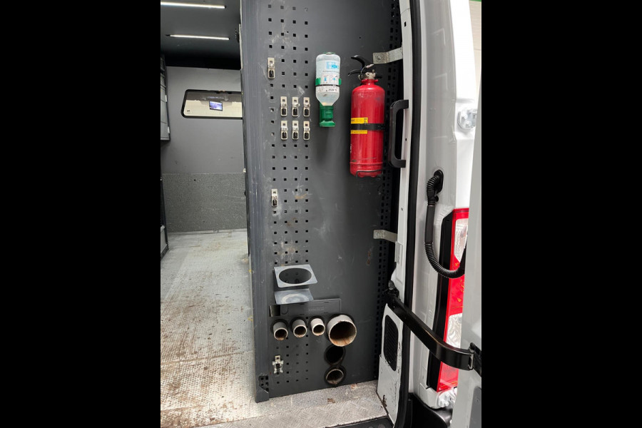 Renault Master Servicewagen T35 2.3 dCi 145pk euro6 L2H2 BOTT Inrichting, Victron omvormer, Standkachel, Trekhaak, RIJKLAARPRIJS!