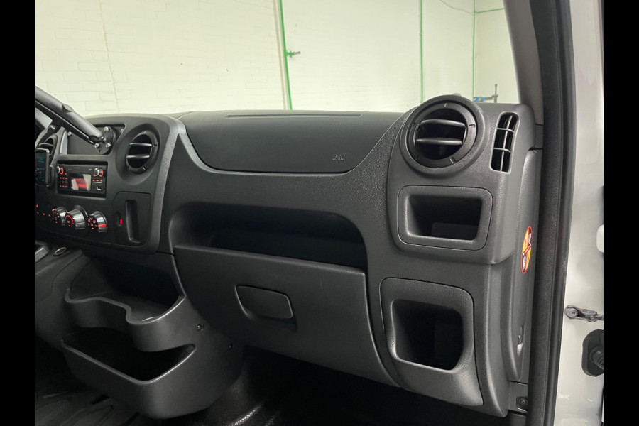 Renault Master Servicewagen T35 2.3 dCi 145pk euro6 L2H2 BOTT Inrichting, Victron omvormer, Standkachel, Trekhaak, RIJKLAARPRIJS!
