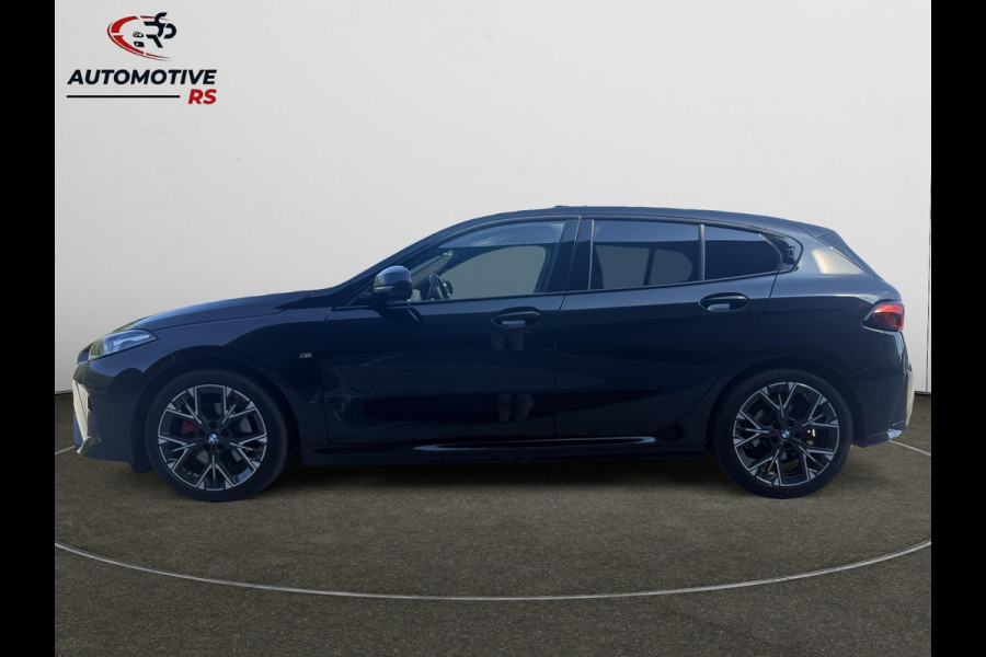 BMW 1-serie 120 | M-Sport Pro | Aero Pakket | Harman/Kardon | Head-Up Display | Pano| Trekhaak | Shadow Line | Cruise Control