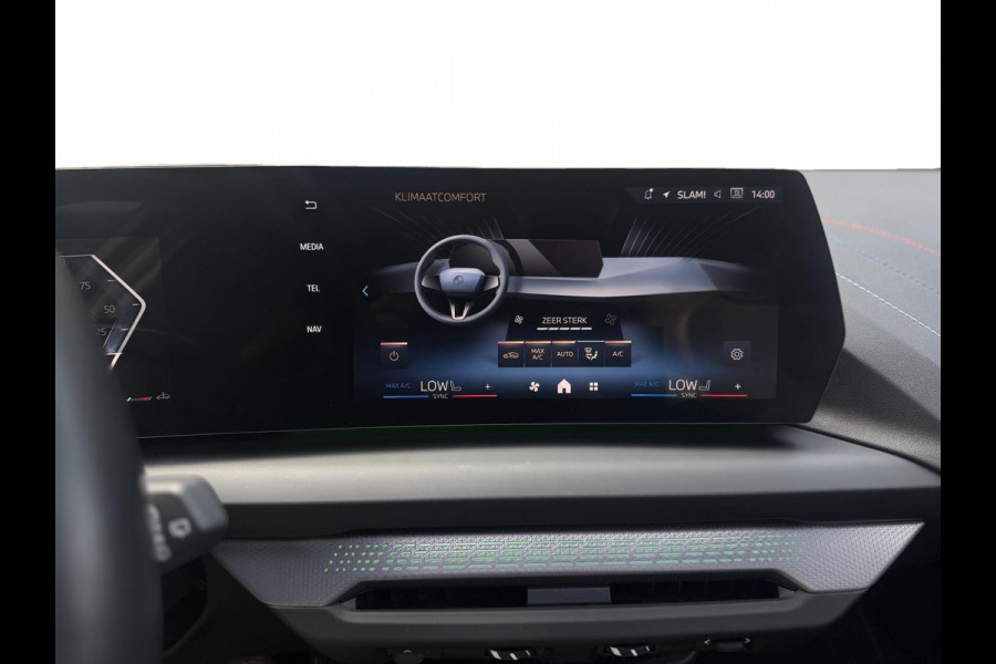BMW 1-serie 120 | M-Sport Pro | Aero Pakket | Harman/Kardon | Head-Up Display | Pano| Trekhaak | Shadow Line | Cruise Control