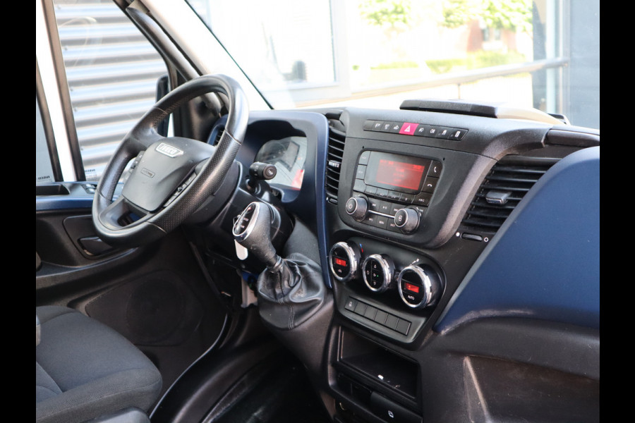 Iveco Daily 35S18 3.0 Euro 6 Hi-Matic Automaat - L3H2 - Trekhaak - Airco