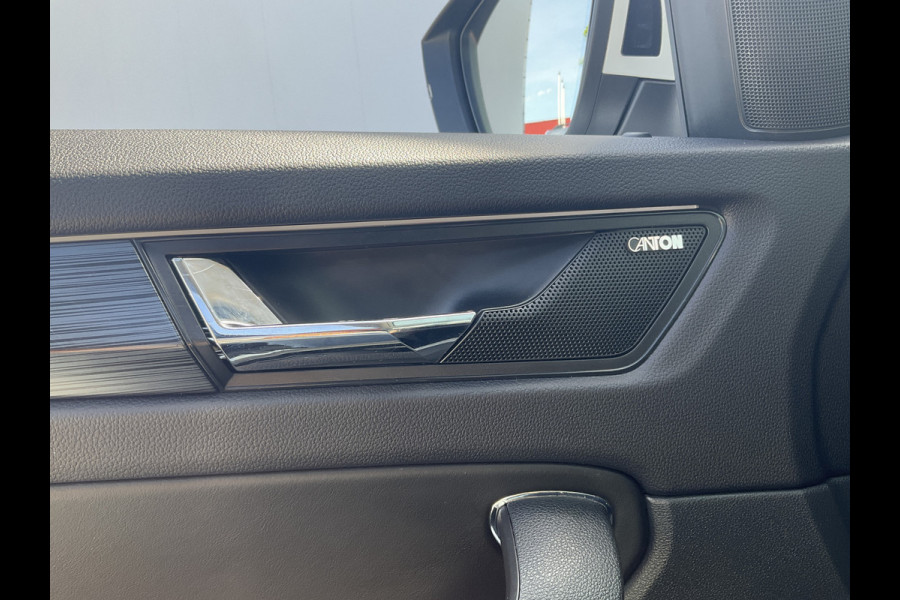 Škoda Kodiaq 7-Pers 1.5 TSI Limited Business 7-Pers Pano Automaat Canton Alcantara Vol opties!