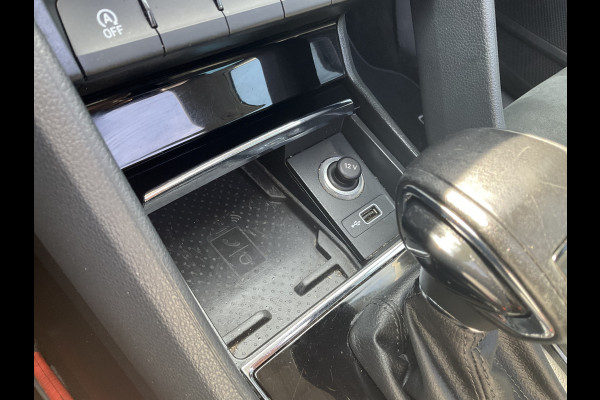 Škoda Kodiaq 7-Pers 1.5 TSI Limited Business 7-Pers Pano Automaat Canton Alcantara Vol opties!