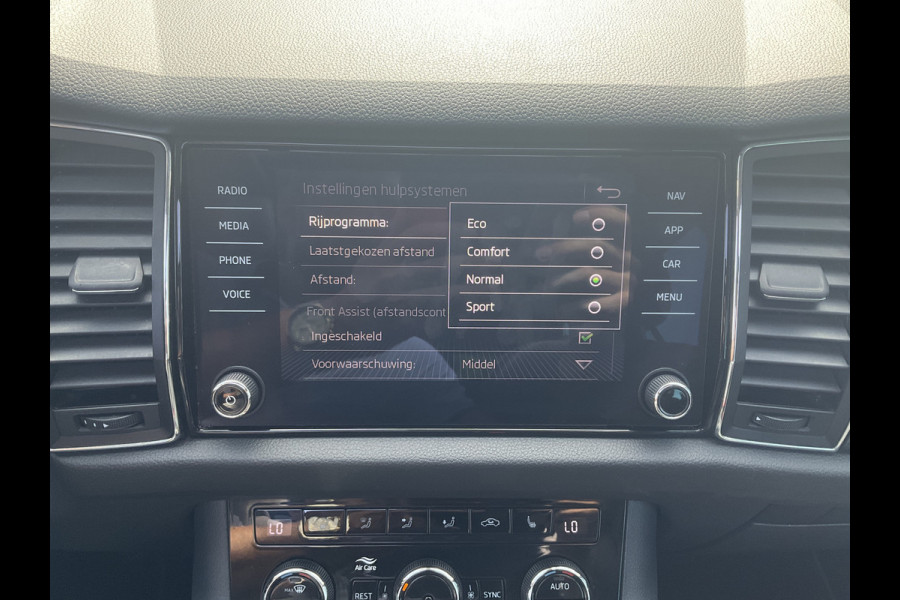 Škoda Kodiaq 7-Pers 1.5 TSI Limited Business 7-Pers Pano Automaat Canton Alcantara Vol opties!