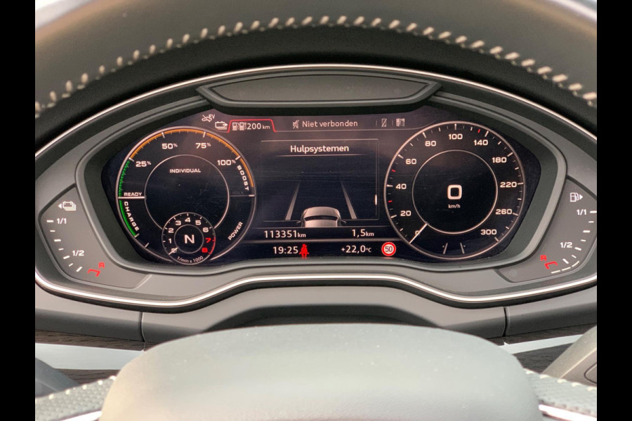 Audi Q5 50 TFSI e quattro S edition |PANO|LUCHTVERING|20''|S-LINE|BOMVOL !