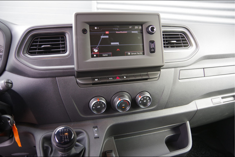 Renault Master T35 2.3 dCi 135PK L2H2 Work Edition CAMERA, NAVI, CRUISE, AIRCO, APPLE CARPLAY/ANDROID, PDC DUBBELE CABINE LEVERB.