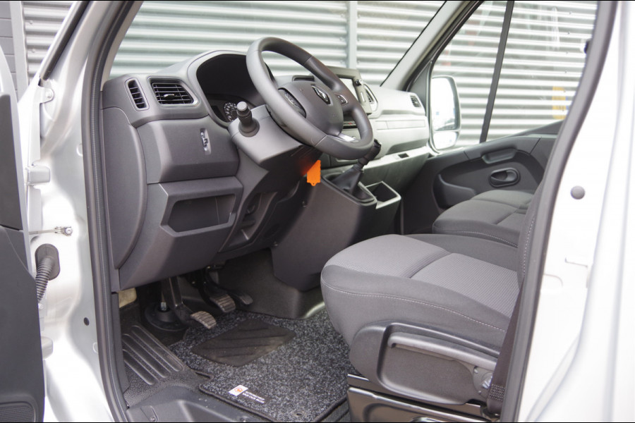 Renault Master T35 2.3 dCi 135PK L2H2 Work Edition CAMERA, NAVI, CRUISE, AIRCO, APPLE CARPLAY/ANDROID, PDC DUBBELE CABINE LEVERB.