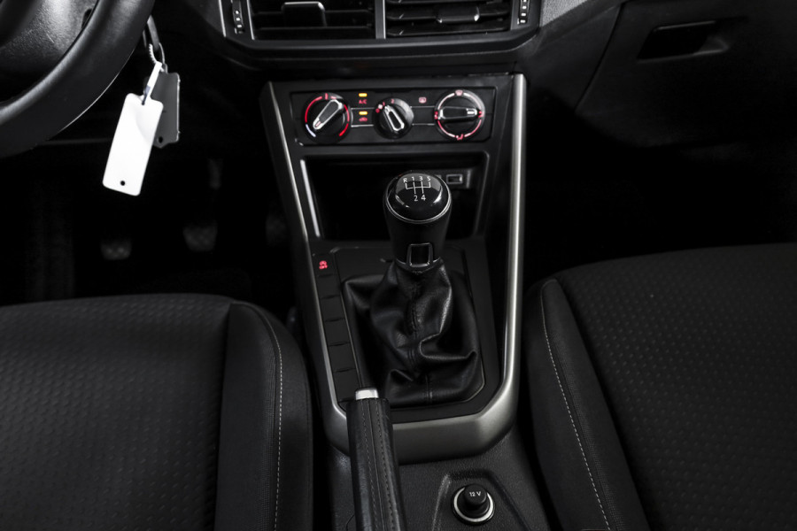 Volkswagen Polo 1.0 TSI 95 PK Comfortline | Adapt. Cruise | NAV + App. Connect | Airco | DAB | LM 17" |