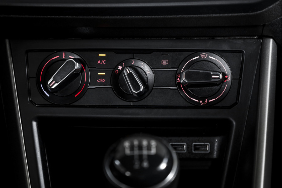 Volkswagen Polo 1.0 TSI 95 PK Comfortline | Adapt. Cruise | NAV + App. Connect | Airco | DAB | LM 17" |