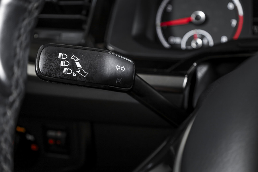 Volkswagen Polo 1.0 TSI 95 PK Comfortline | Adapt. Cruise | NAV + App. Connect | Airco | DAB | LM 17" |