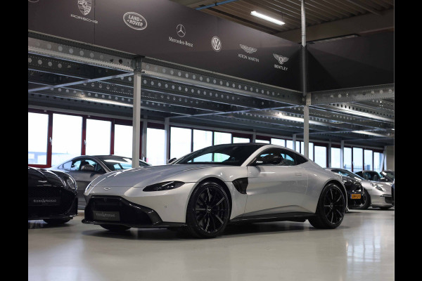 Aston Martin Vantage 4.0 V8 | Handbak - Carbon - Full option