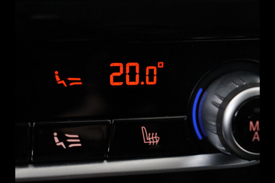 BMW X3 xDrive30i High Executive | Adaptive cruise | Head-Up | Leder | Carplay | Trekhaak | Camera | Stoelverwarming | Live Cockpit | 20'' lichtmetalen velgen | Keyless | Sportstoelen | Full LED | Navigatie