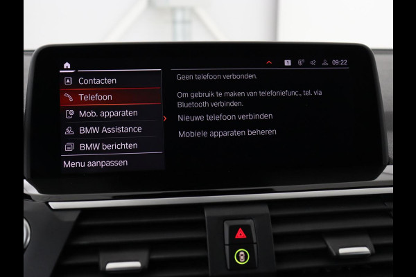 BMW X3 xDrive30i High Executive | Adaptive cruise | Head-Up | Leder | Carplay | Trekhaak | Camera | Stoelverwarming | Live Cockpit | 20'' lichtmetalen velgen | Keyless | Sportstoelen | Full LED | Navigatie