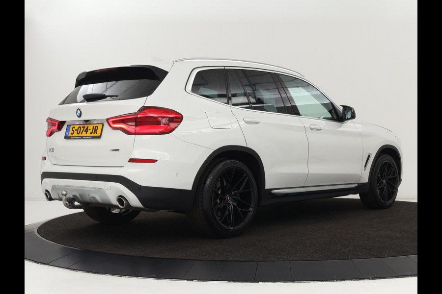BMW X3 xDrive30i High Executive | Adaptive cruise | Head-Up | Leder | Carplay | Trekhaak | Camera | Stoelverwarming | Live Cockpit | 20'' lichtmetalen velgen | Keyless | Sportstoelen | Full LED | Navigatie