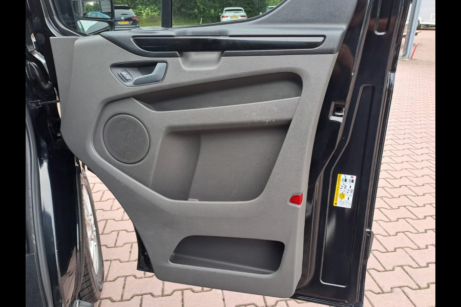 Ford Transit Custom 300 2.0 TDCI L2H1 Limited | Automaat | Trekhaak | Standkachel | App-connect | Navi | Sidebars |