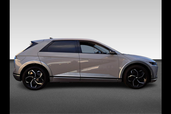 Hyundai IONIQ 5 77 kWh Lounge AWD | Digitale buitenspiegels | 19 inch | | 325PK | 1600KG trekgewicht | VAN €68.930 VOOR €51.137,-